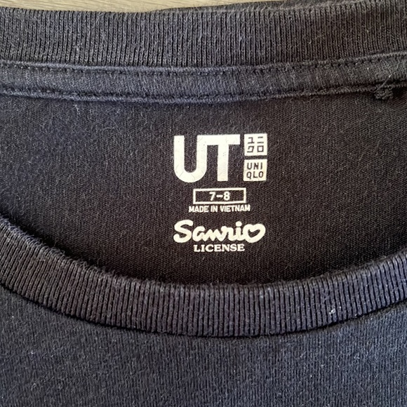 Hello Kitty Uniqlo Girls Shirt - GUC - Picture 3 of 3